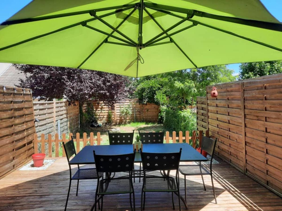 Maison Cheptainville Avec Terrasse Sur Verdure Exteriér fotografie