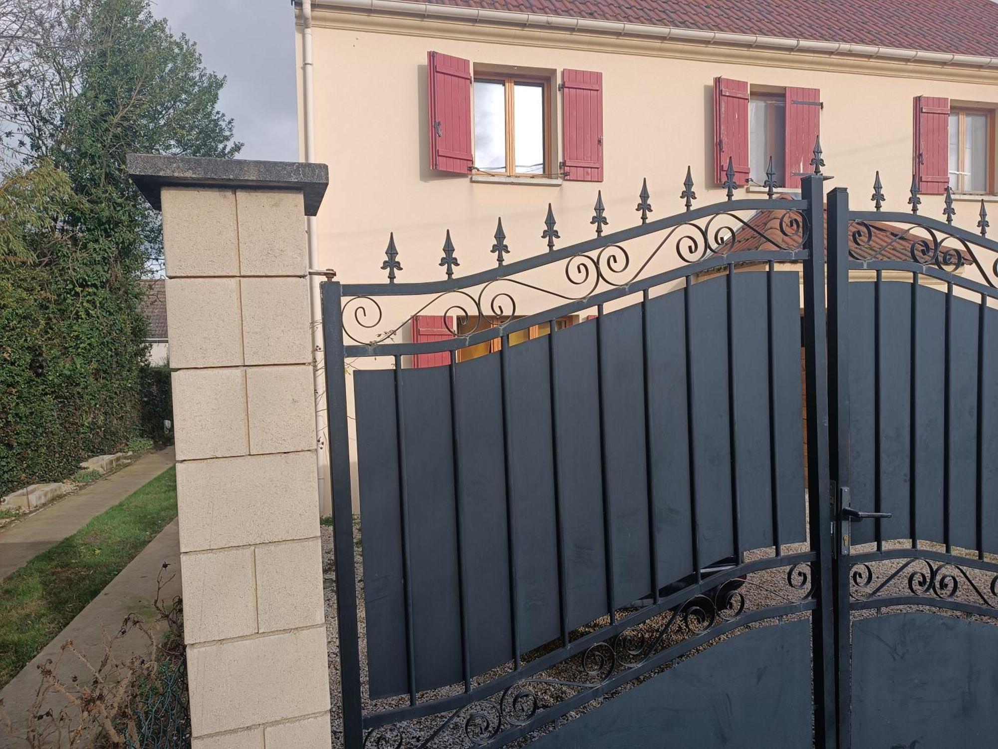 Maison Cheptainville Avec Terrasse Sur Verdure Exteriér fotografie