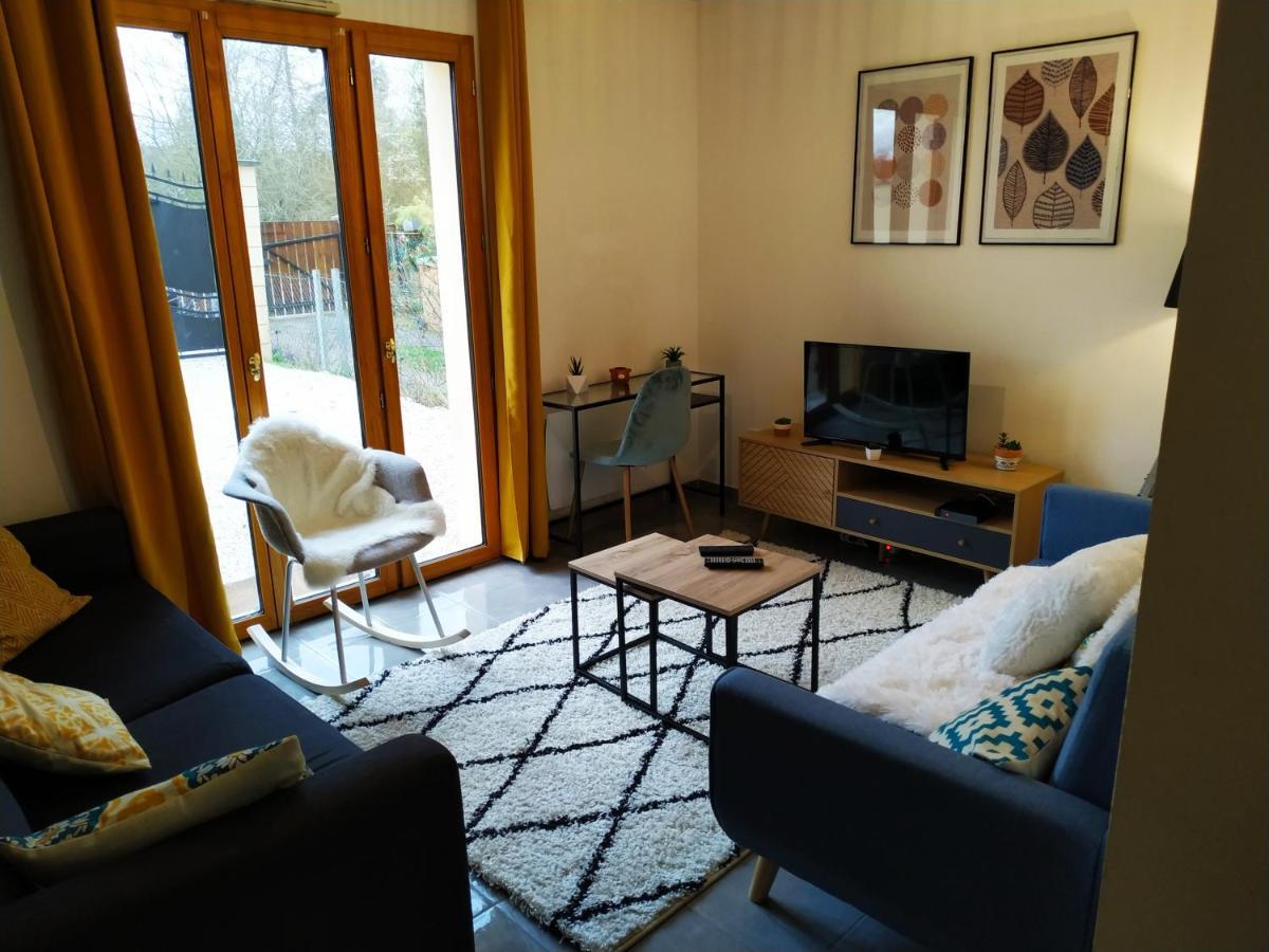 Maison Cheptainville Avec Terrasse Sur Verdure Exteriér fotografie